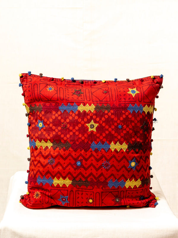 Cotton maroon cushion cover